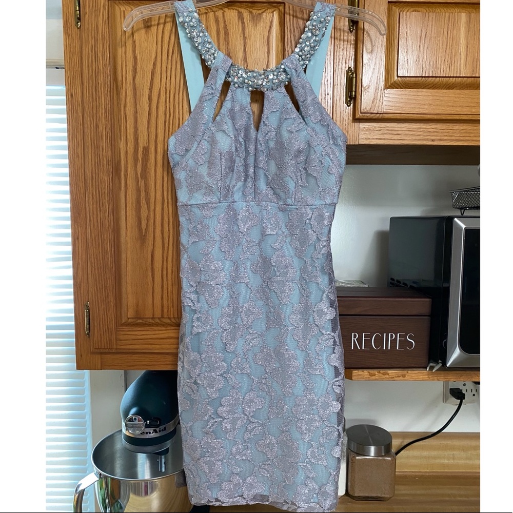 Juniors formal dress size 3